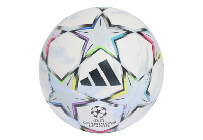 Fotbalový míč adidas UCL League