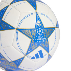 Fotbalový míč adidas UCL Club