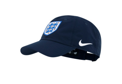 Kšiltovka Nike Anglie Club