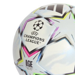 Fotbalový míč adidas UCL League Box