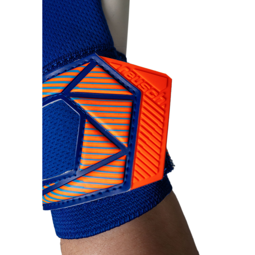 Brankářské rukavice Reusch Attrakt Freegel Advance