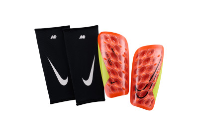 Fotbalové chrániče Nike Mercurial Lite SuperLock