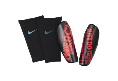 Fotbalové chrániče Nike Protegga Carbonite
