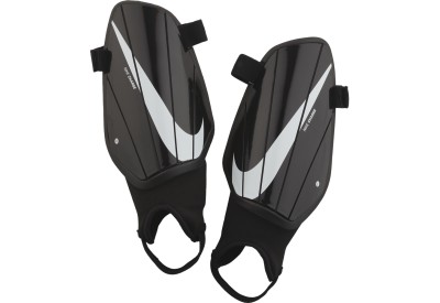 Fotbalové chrániče Nike Charge