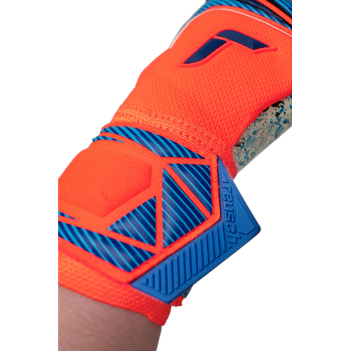 Brankářské rukavice Reusch Attrakt Fusion NC