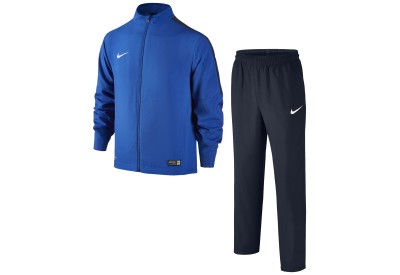 Dětská vycházková souprava Nike Academy 16