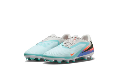 Kopačky Nike United Phantom 6 Low Academy FG/MG