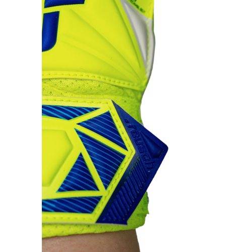 Dětské brankářské rukavice Reusch Attrakt Solid