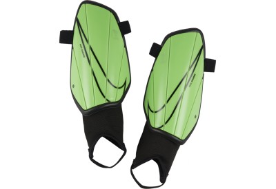 Fotbalové chrániče Nike Charge