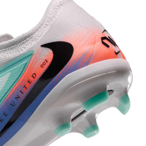 Dětské kopačky Nike United Phantom 6 Low Pro FG/MG