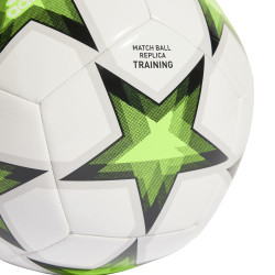 Fotbalový míč adidas UCL Club Void