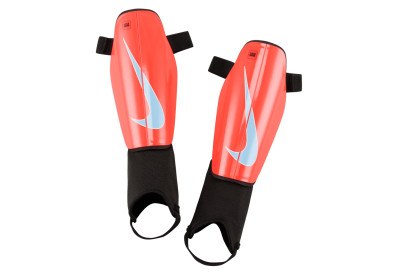 Fotbalové chrániče Nike Charge