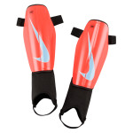 Fotbalové chrániče Nike Charge